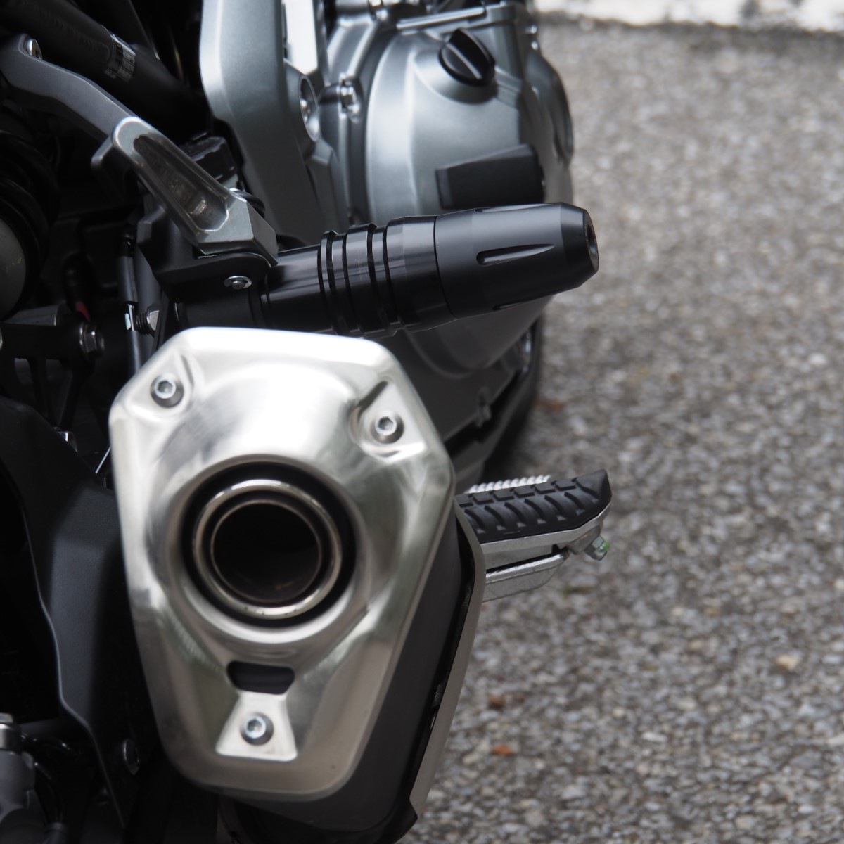 最安価格 バイク マフラー ガード サイレンサー エキゾースト カバー シリコン 耐熱