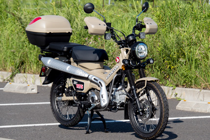 CT125ハンターカブ専用 塗装リアボックス32L | バイクパーツメーカー